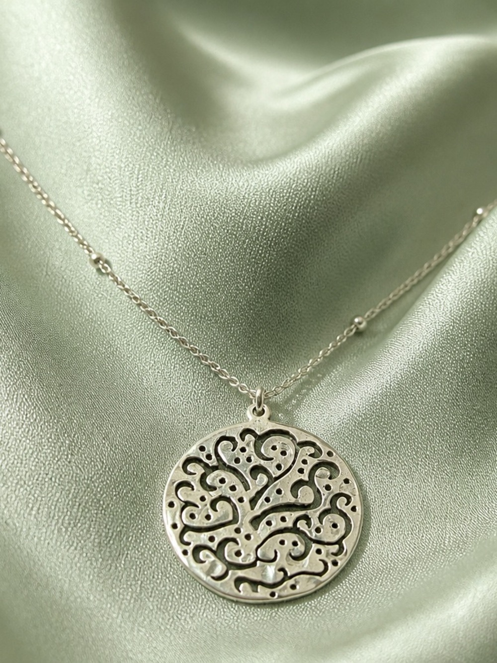 Silpada Silver Tree of Life Filigree Pendant Necklace
